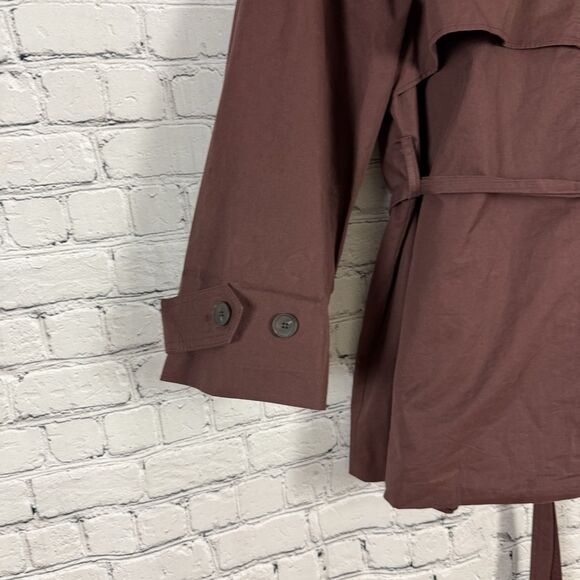 The Frankie Shop Lisburn Short Trench Coat Belted in Burgundy One Size O/S - Picture 14 of 15
